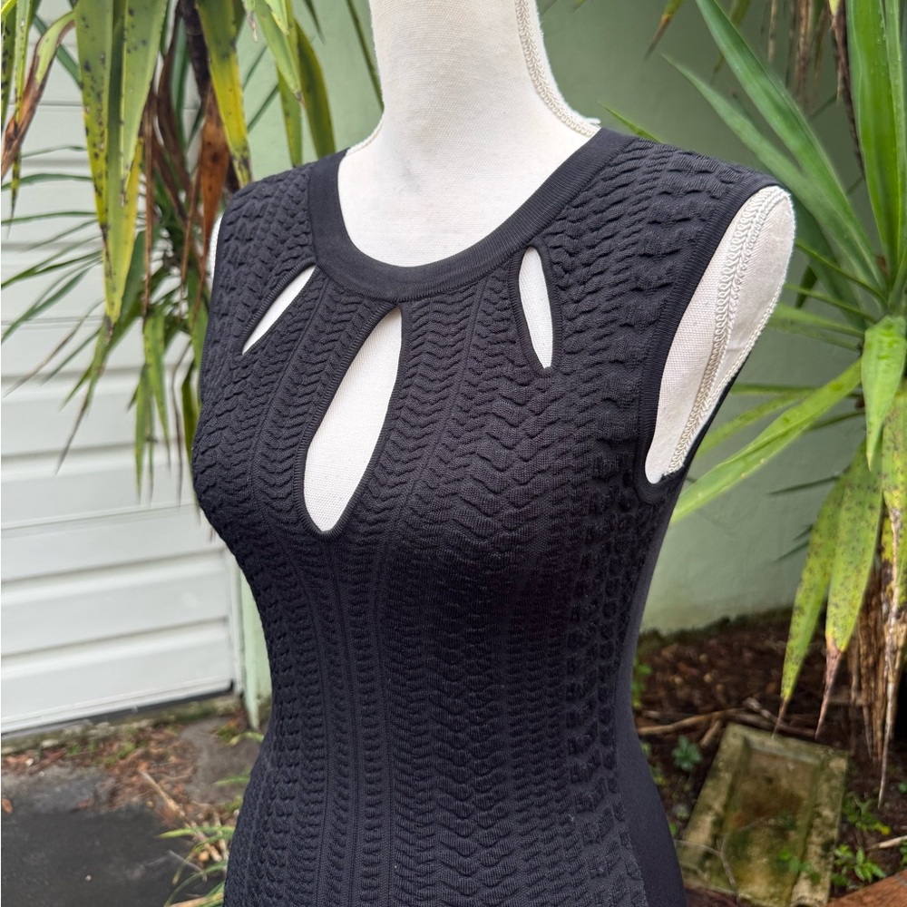 Black Textured Bodycon Bondage Keyhole Dress